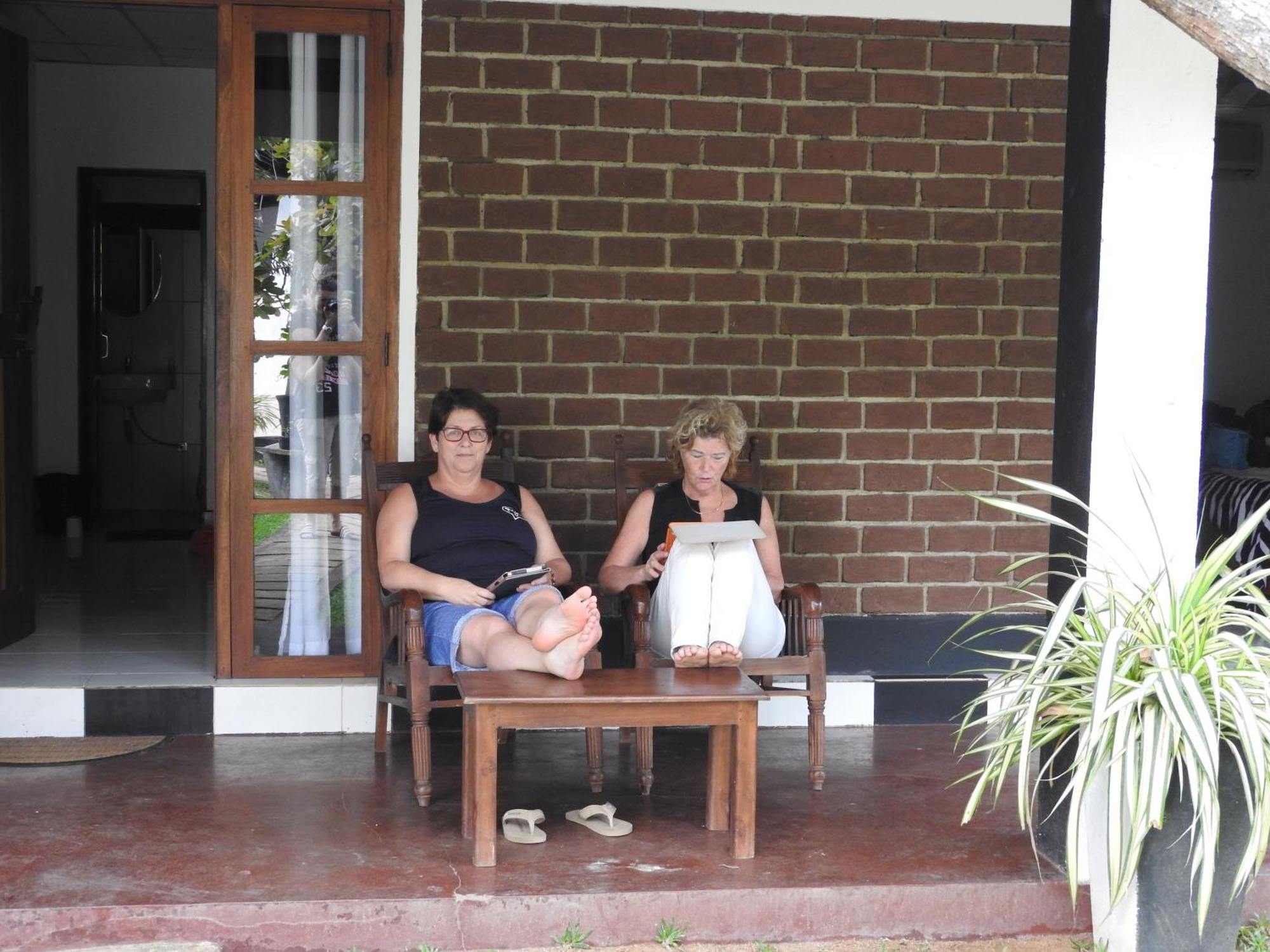 Eco Hotel Black & White - Anuradhapura Mihintale Eksteriør billede